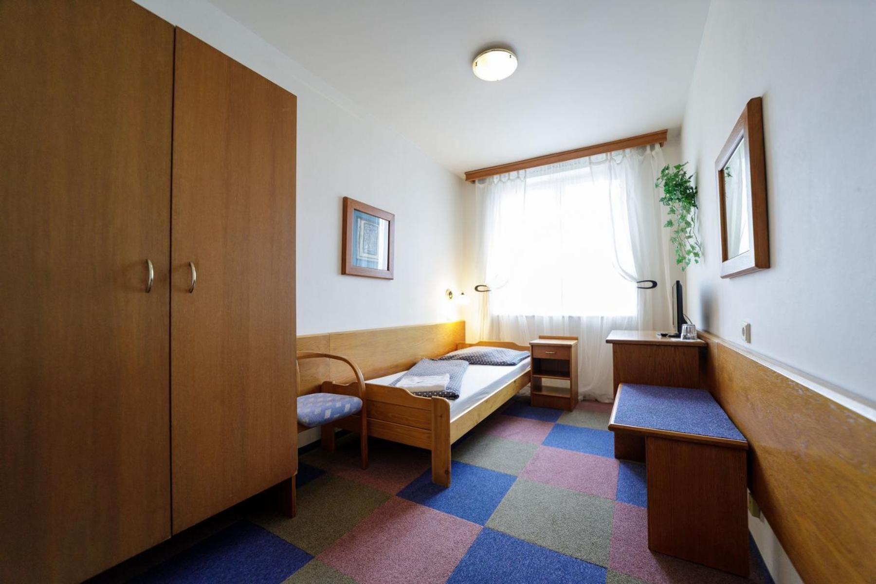 Hotel Peliny Chocen Extérieur photo